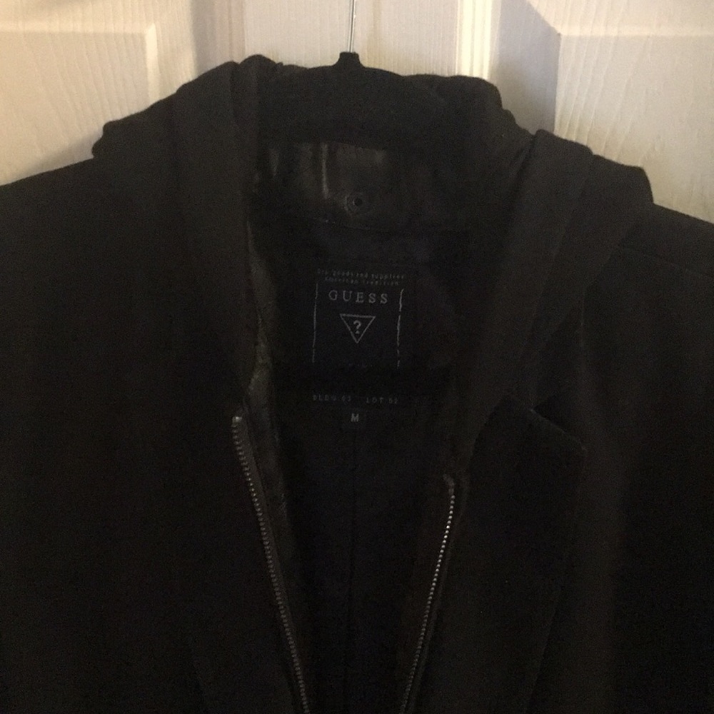 Guess Men’s M Black Jacket w/ Zip Hoodie NEW - Picture 3 of 5